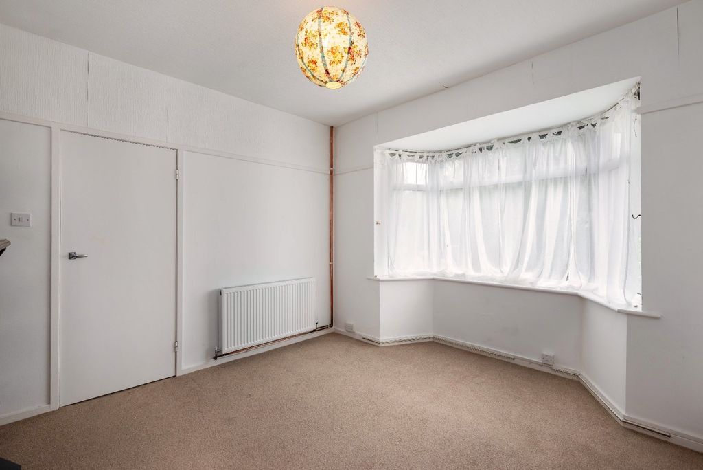 Property photo 3 of 11 Picture 3