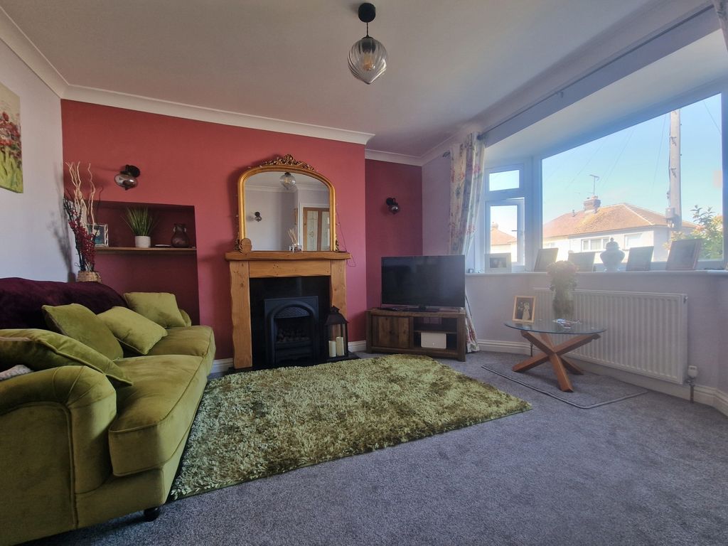 Property photo 2 of 18 Photo 35