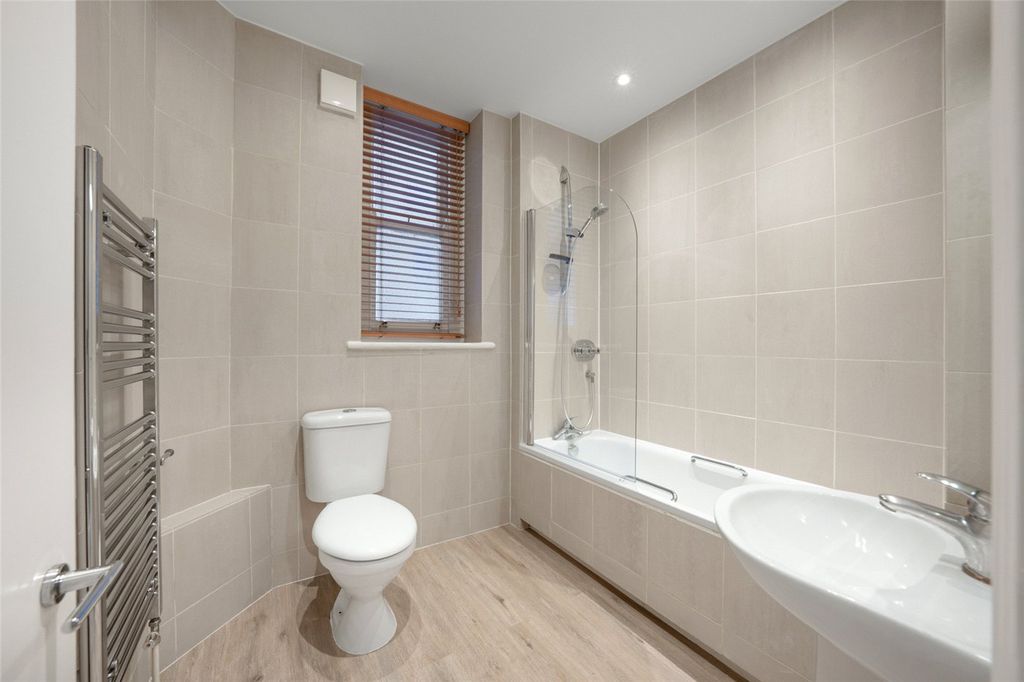 Property photo 3 of 11 Picture No. 07