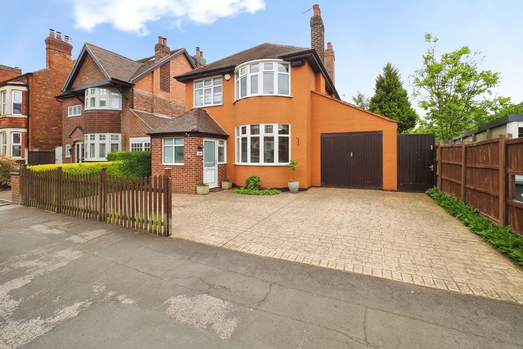 Property photo 1 of 15