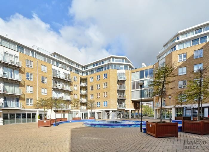 Property photo 2 of 8 Ionian Building