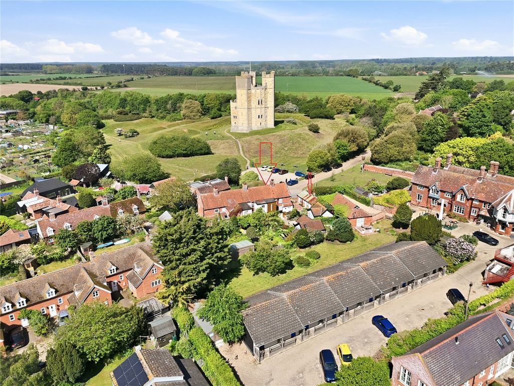 Property photo 3 of 32 Aerial