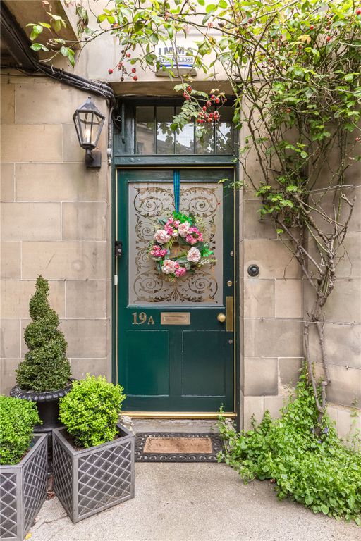 Property photo 3 of 19 Front Door