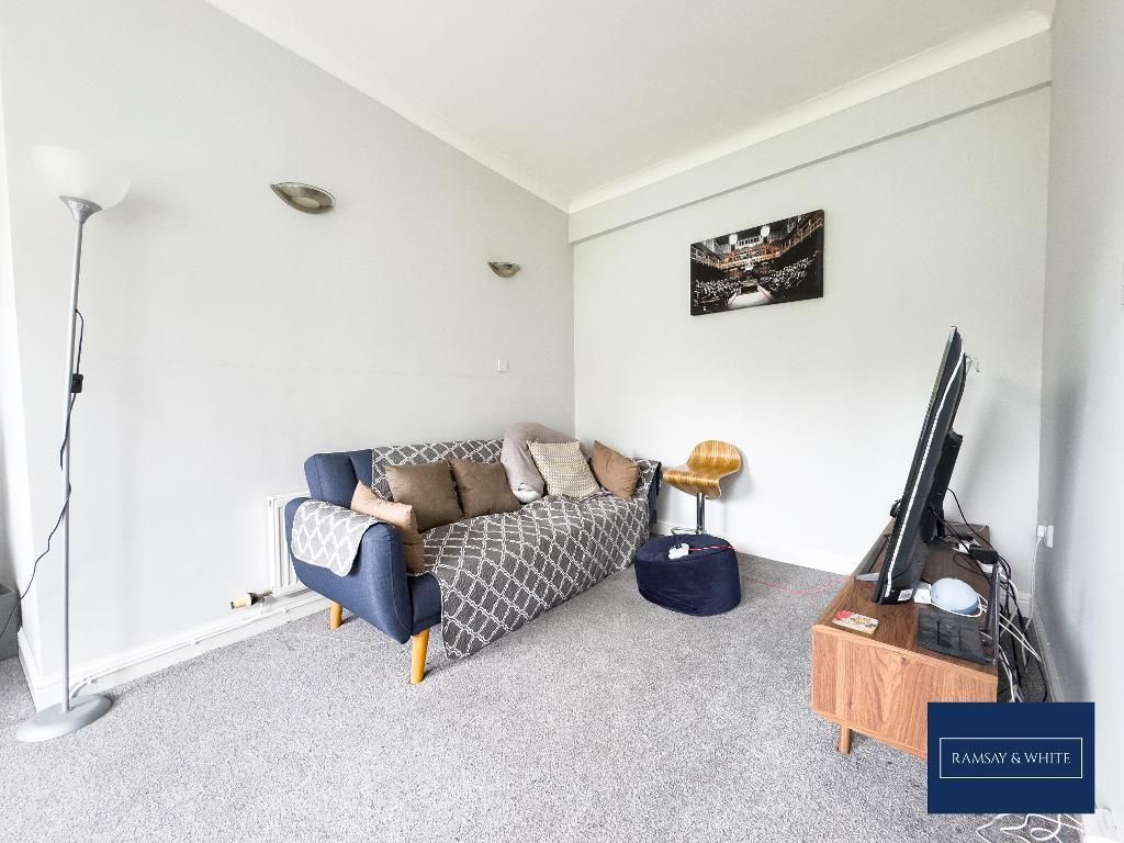 Additional image 5 of 1 bed flat for saleCwrt Brenin, Mill Street, Pontypridd CF37