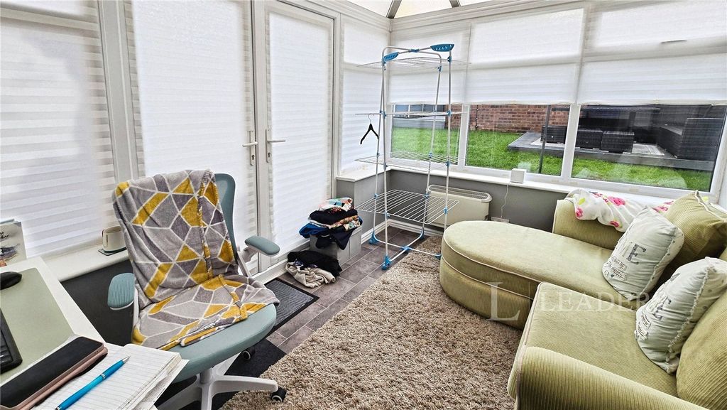 Property photo 2 of 16 Picture No. 07