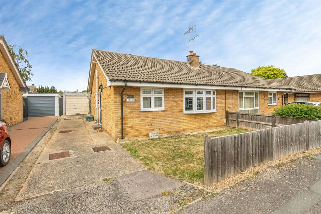Property photo 1 of 11