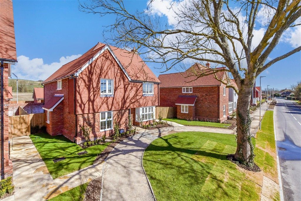 Property photo 3 of 13 Front