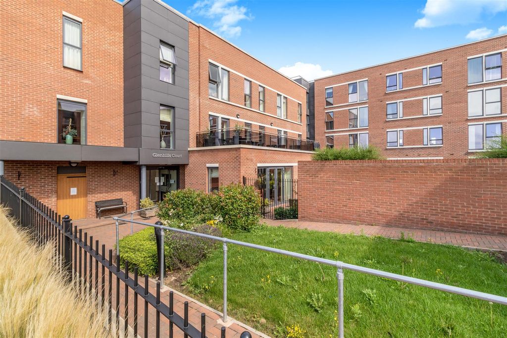Property photo 1 of 10 E448F3B7-Eb27-4E66-A7d4-A3609222B015.Jpg