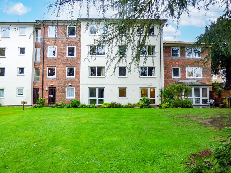 Property photo 1 of 9 Photo 13