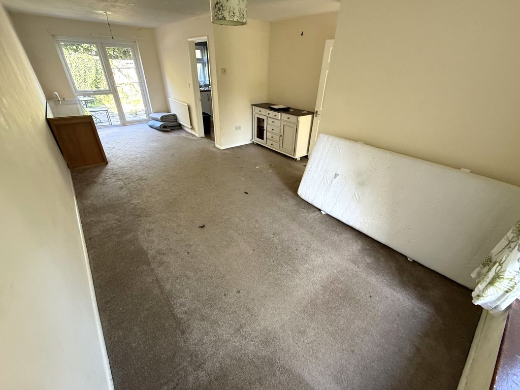 Property photo 3 of 9 Reception 1 (B)