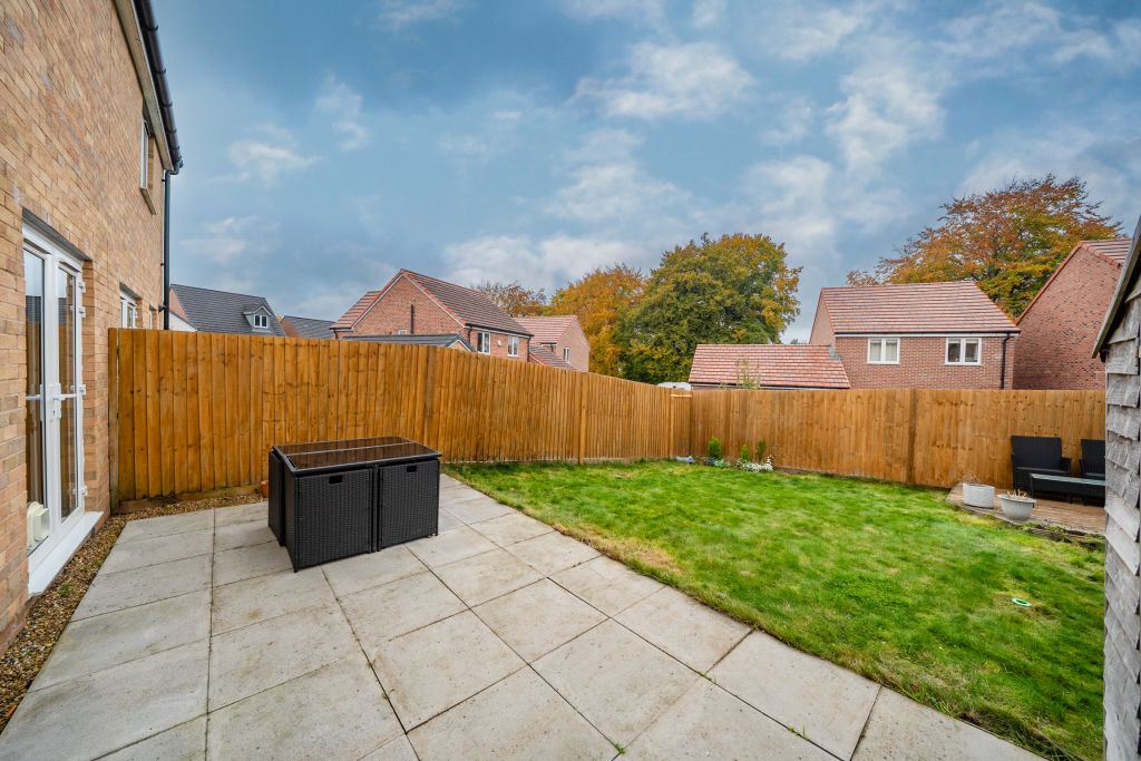 Property photo 2 of 22