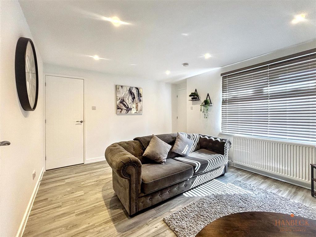 Property photo 2 of 13 Img_1580.Jpg