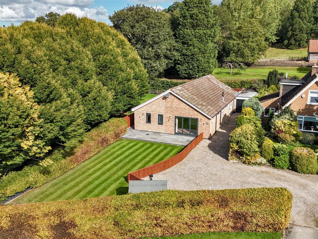 Property photo 1 of 29 External