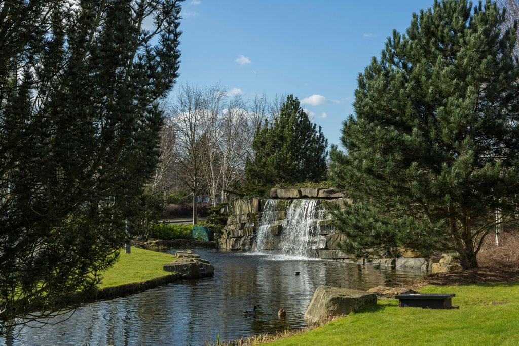 Property photo 2 of 4 9400 Oxford Business Park March 2021 2.Jpg