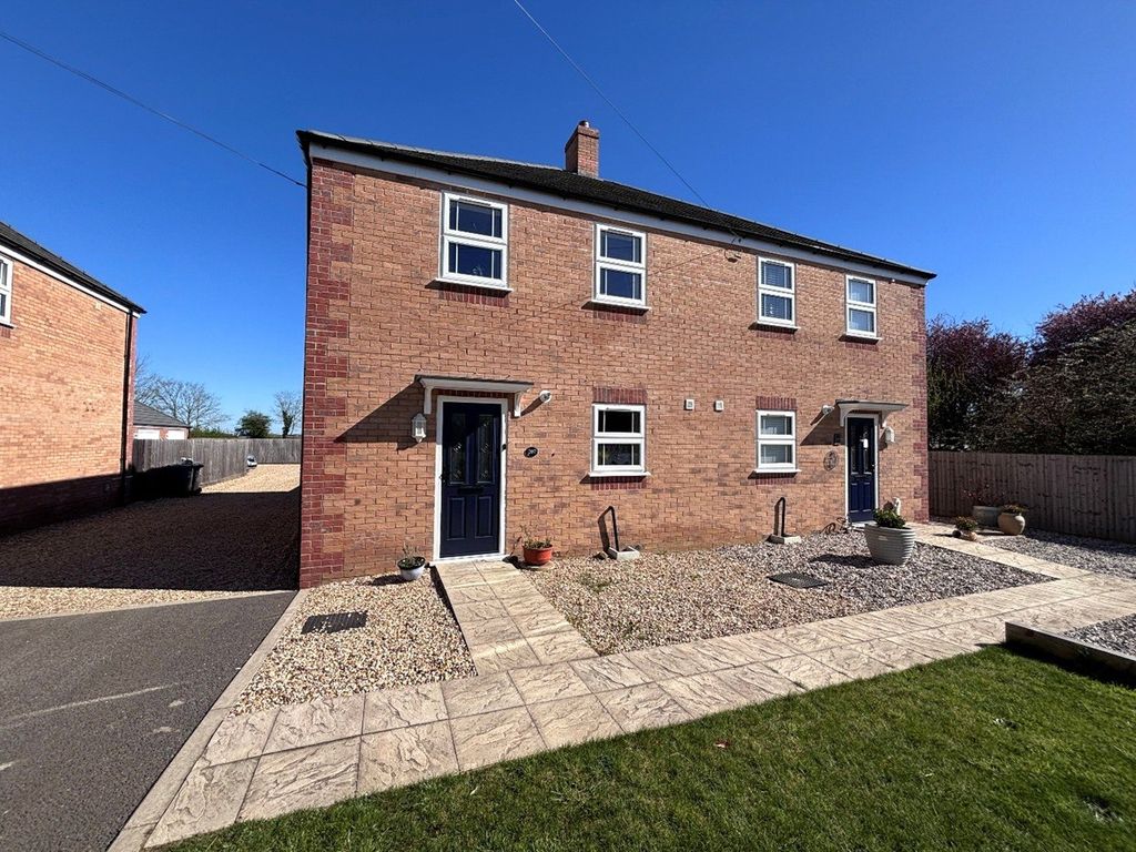 Property photo 1 of 11 Picture No. 01