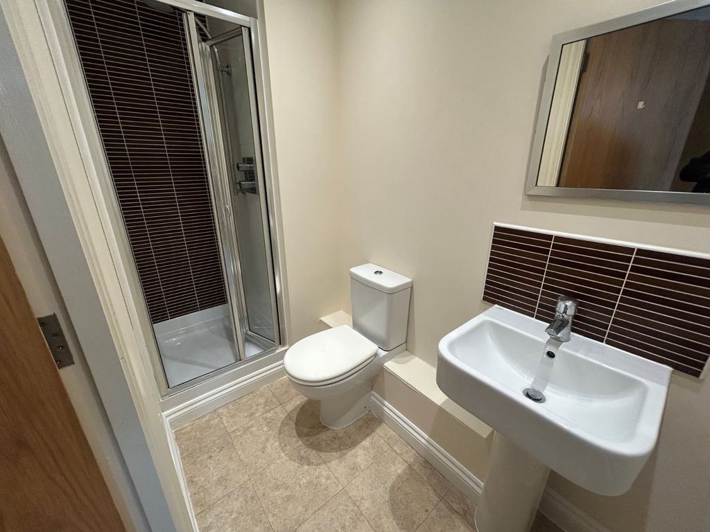 Property photo 3 of 6 Picture No. 04