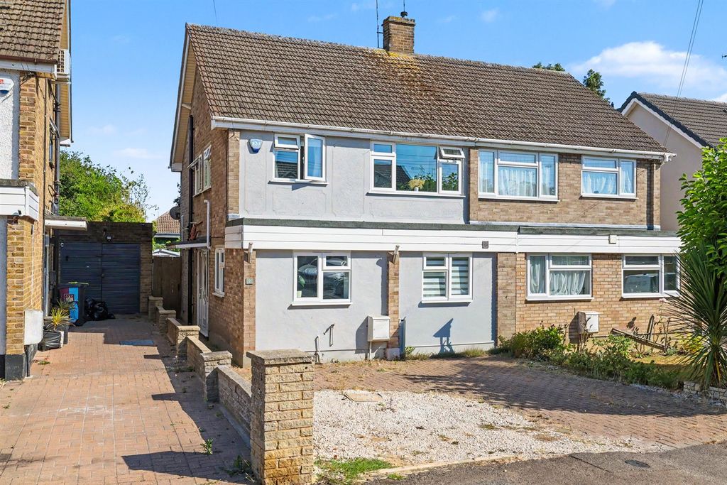 Property photo 1 of 23