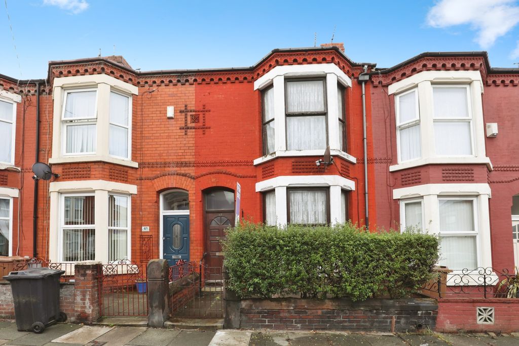 Property photo 1 of 15