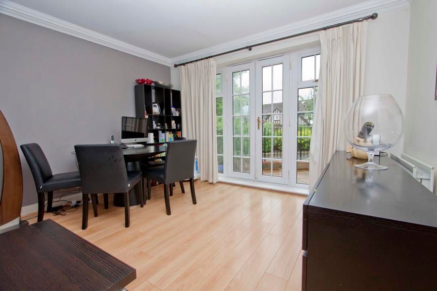 Property photo 3 of 10