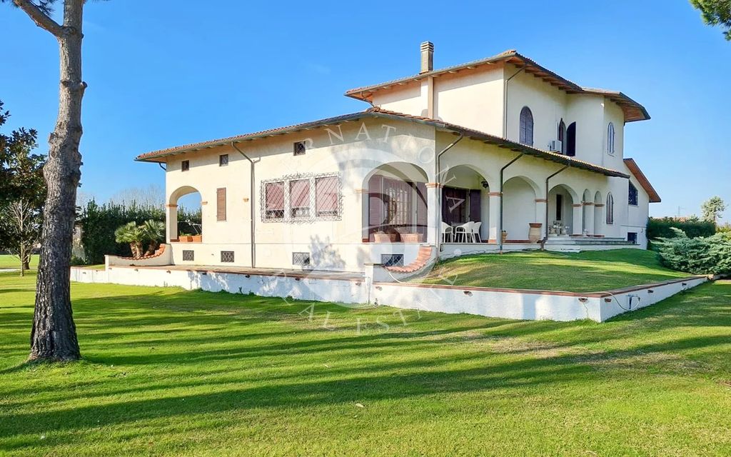 Property photo 3 of 25