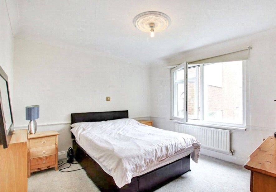 Property photo 3 of 4