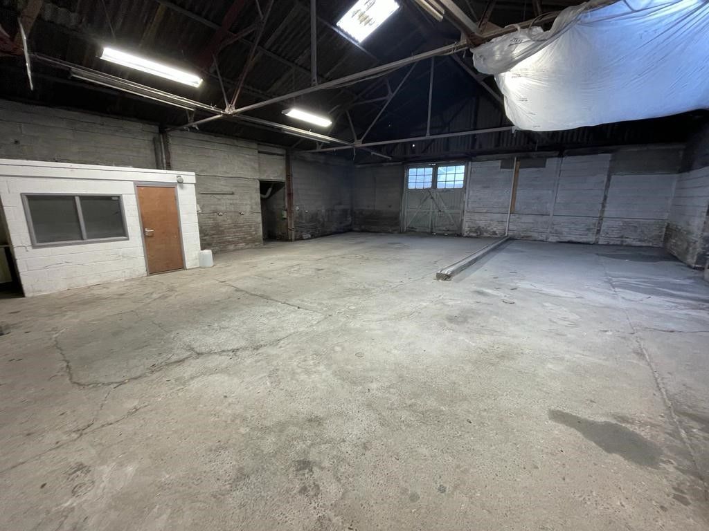 Property photo 1 of 4