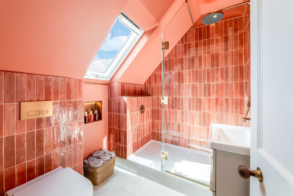 Additional image 33 of 5 bed semi-detached house for saleEast Faerwood, Harviestoun Road, Dollar FK14