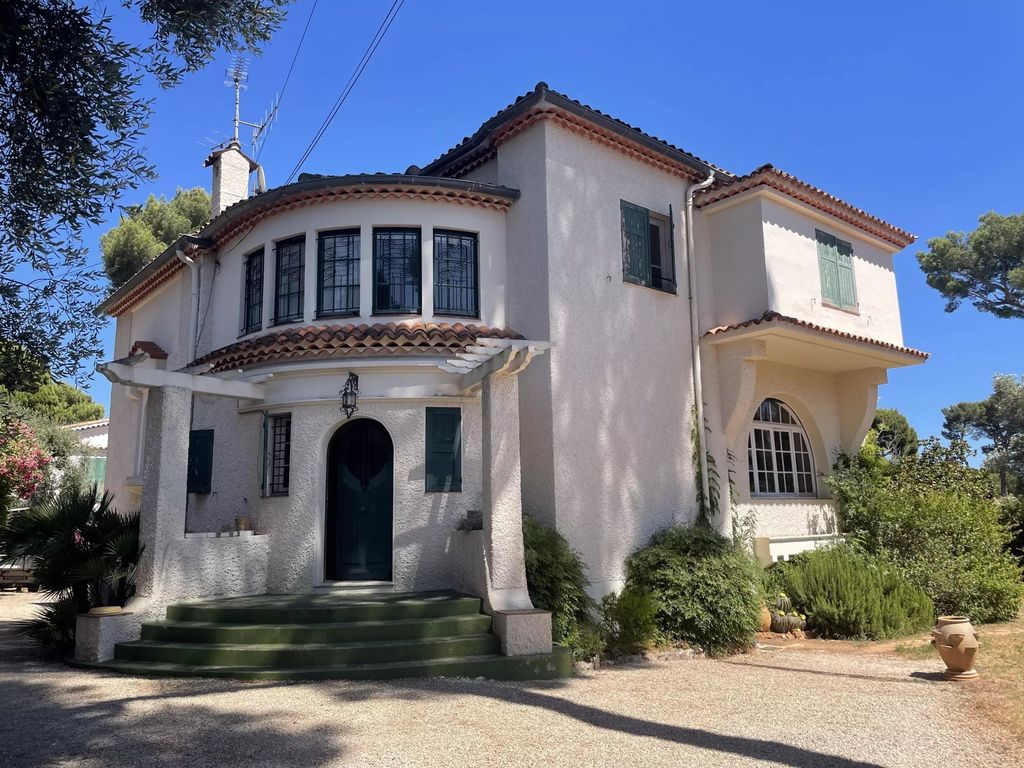 Property photo 3 of 7