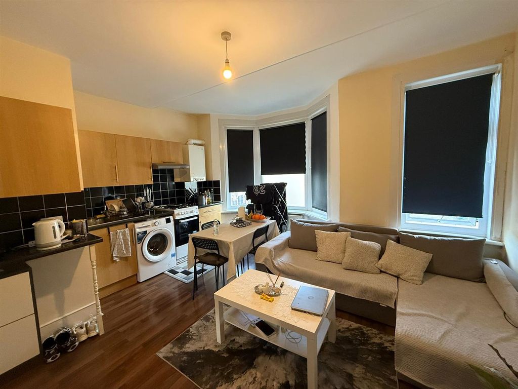 Property photo 3 of 6 Img-20251105-Wa0003.Jpg