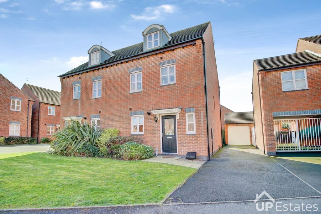 Property photo 1 of 23