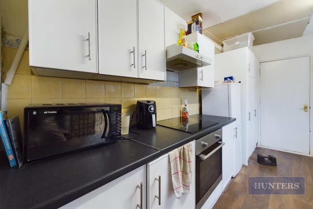 Property photo 3 of 6 Cam01635G0-Pr0136-Still005.Jpg
