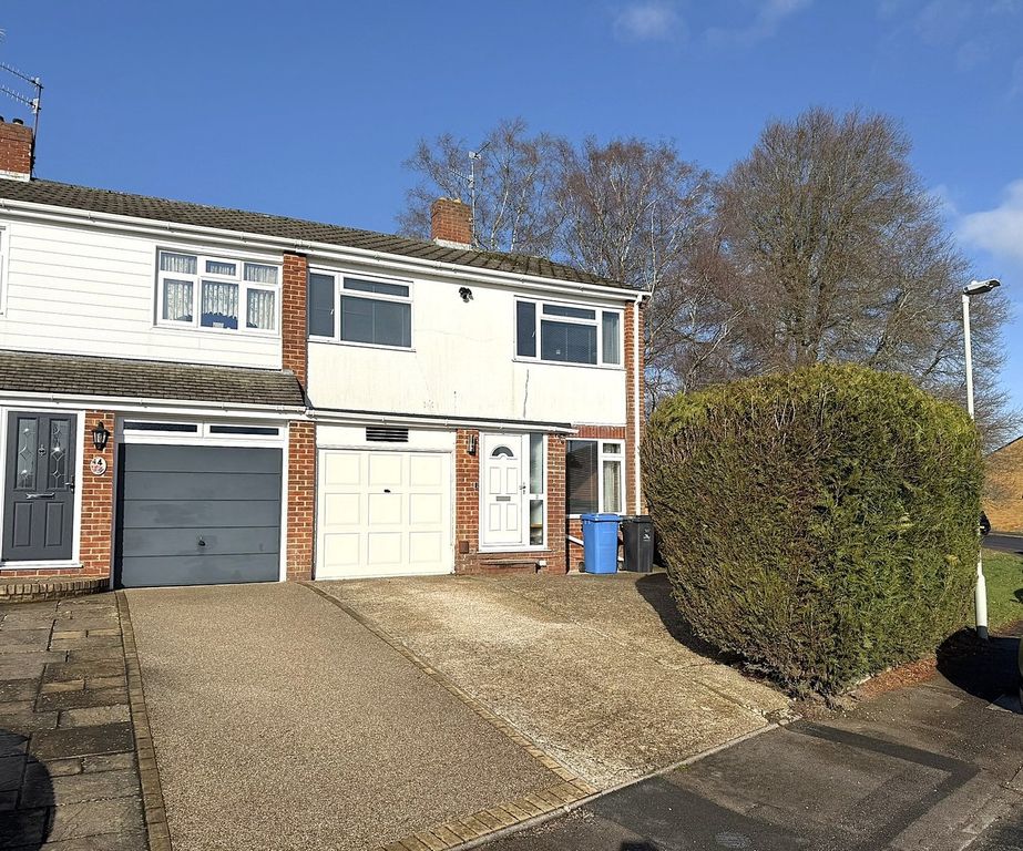 Property photo 1 of 28