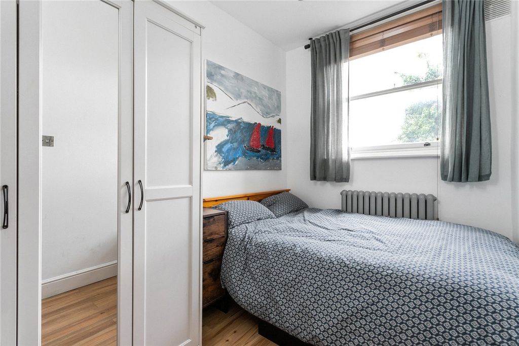 Property photo 3 of 12 Picture No. 13