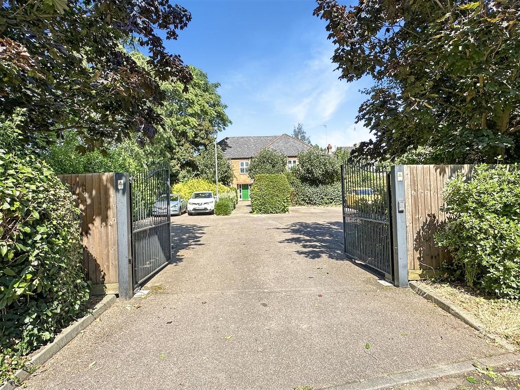 Property photo 3 of 11 6903159c60Fa9cd776Dbabed5dc08Ec6786B3719.Jpg