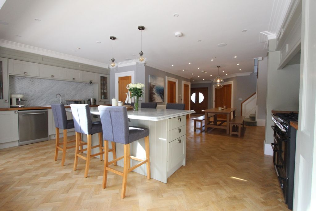 Additional image 19 of 4 bed detached house for saleGrange Road, Deal CT14