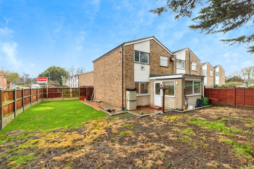 Property photo 2 of 19