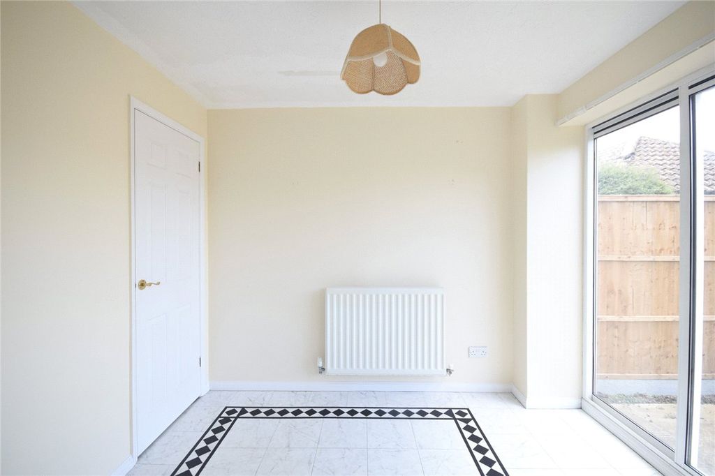 Property photo 3 of 9 Picture No. 12