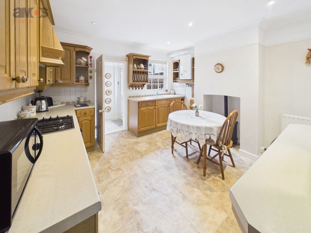 Property photo 2 of 22 5342984