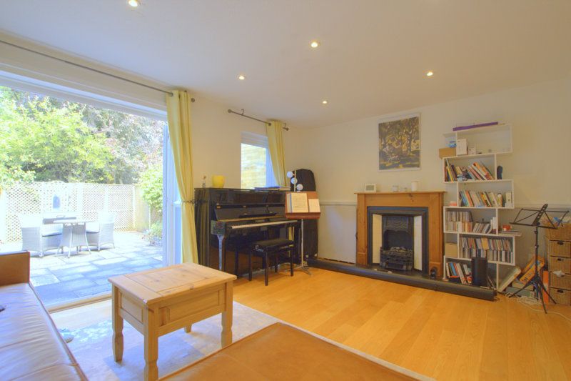 Property photo 3 of 18 3