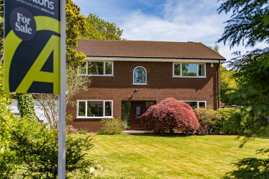 Property photo 1 of 34