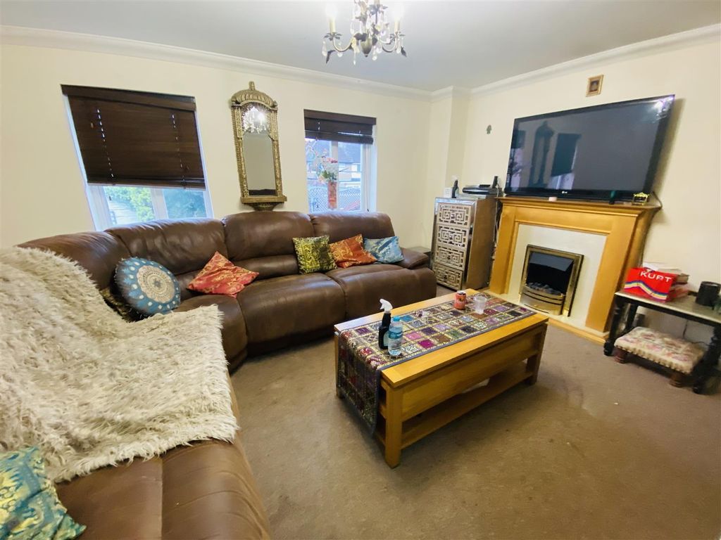 Property photo 3 of 16 Reception Room: