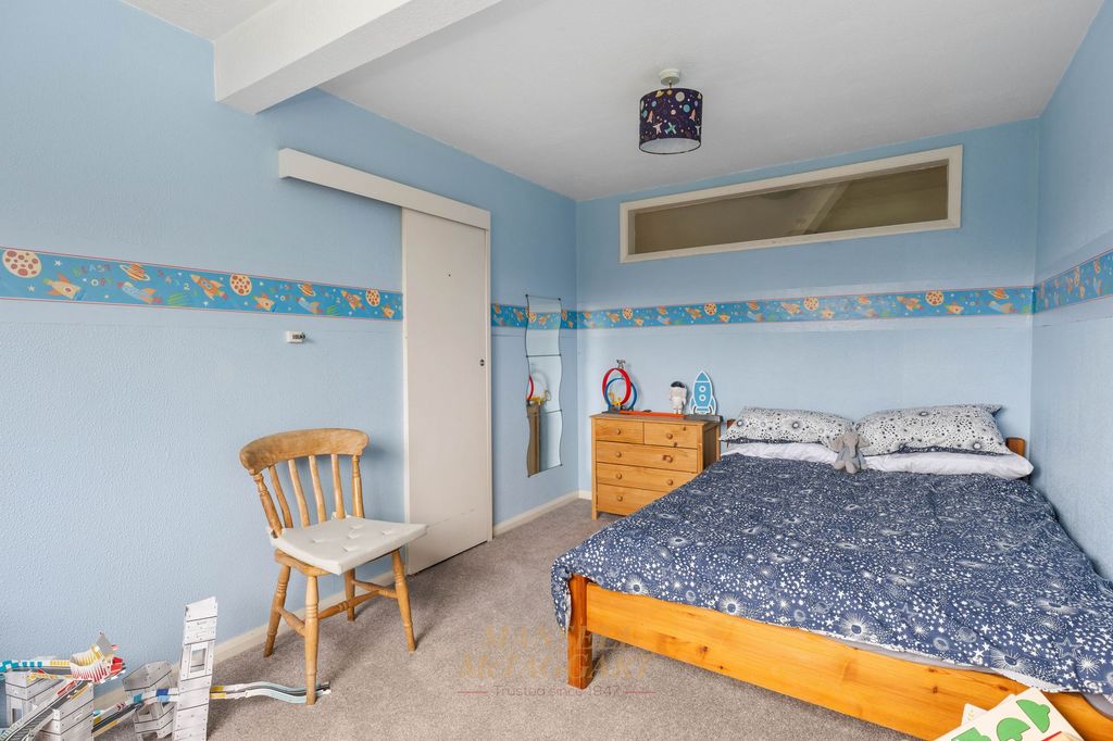 Additional image 21 of 6 bed detached house for saleImberhorne Lane, East Grinstead RH19