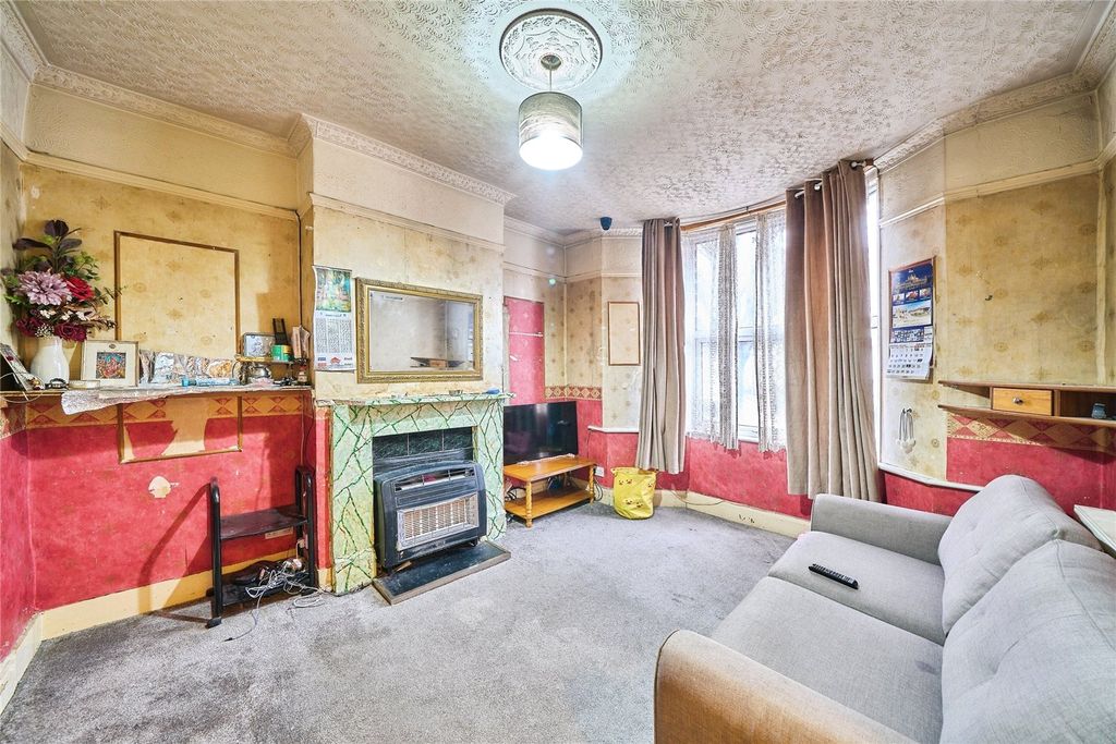 Property photo 3 of 22 Picture No. 56