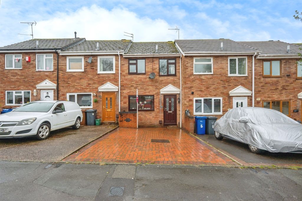 Property photo 1 of 12 Entrance Door: