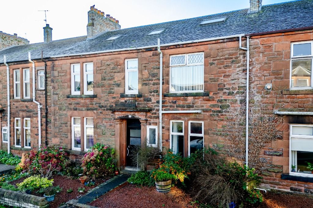 Property photo 1 of 8