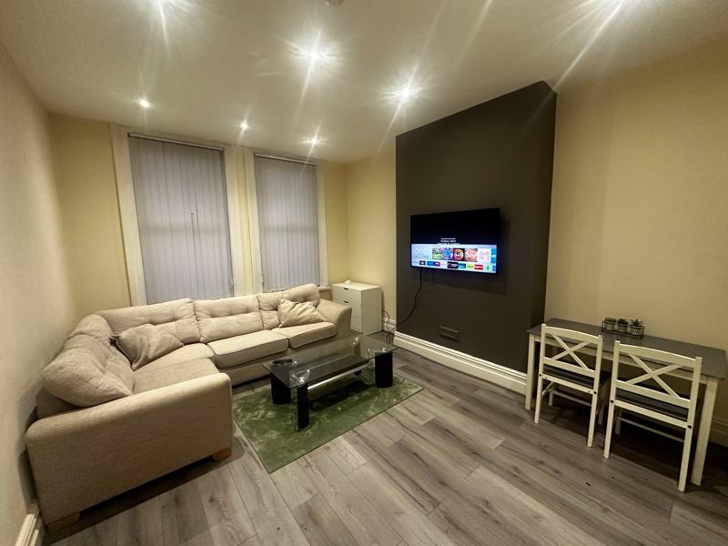 Property photo 1 of 13 Living Room