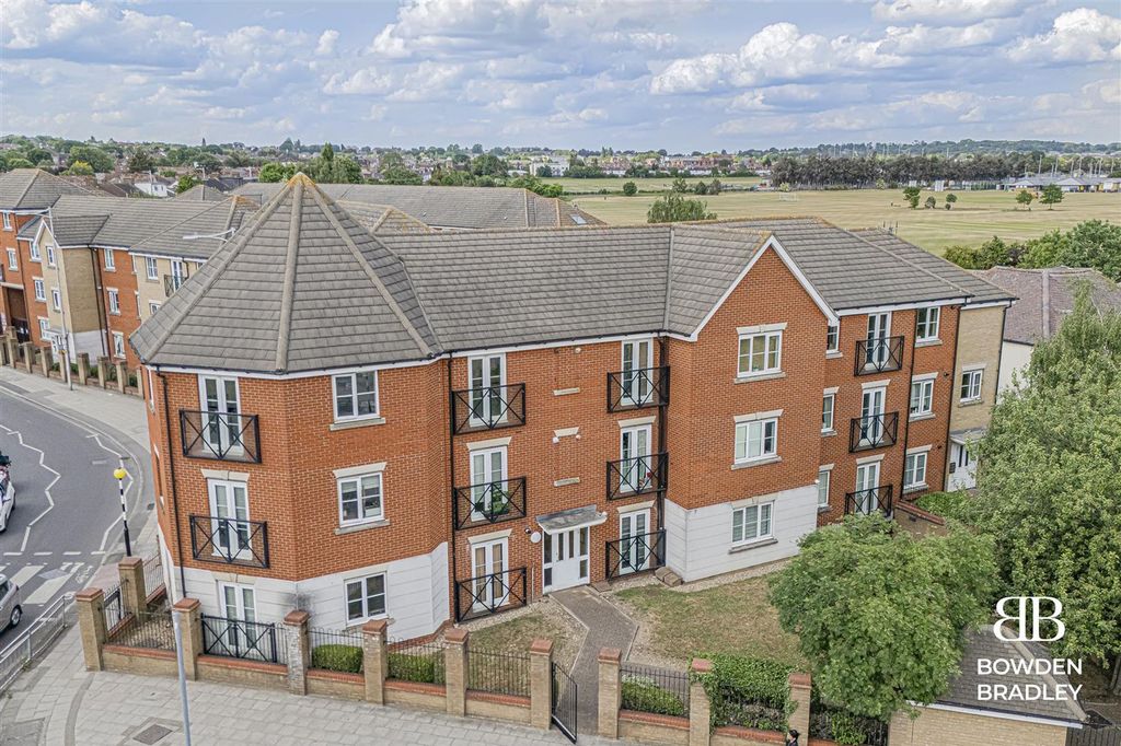 Property photo 1 of 20 Dji_20250520162822_0027_D.Jpg
