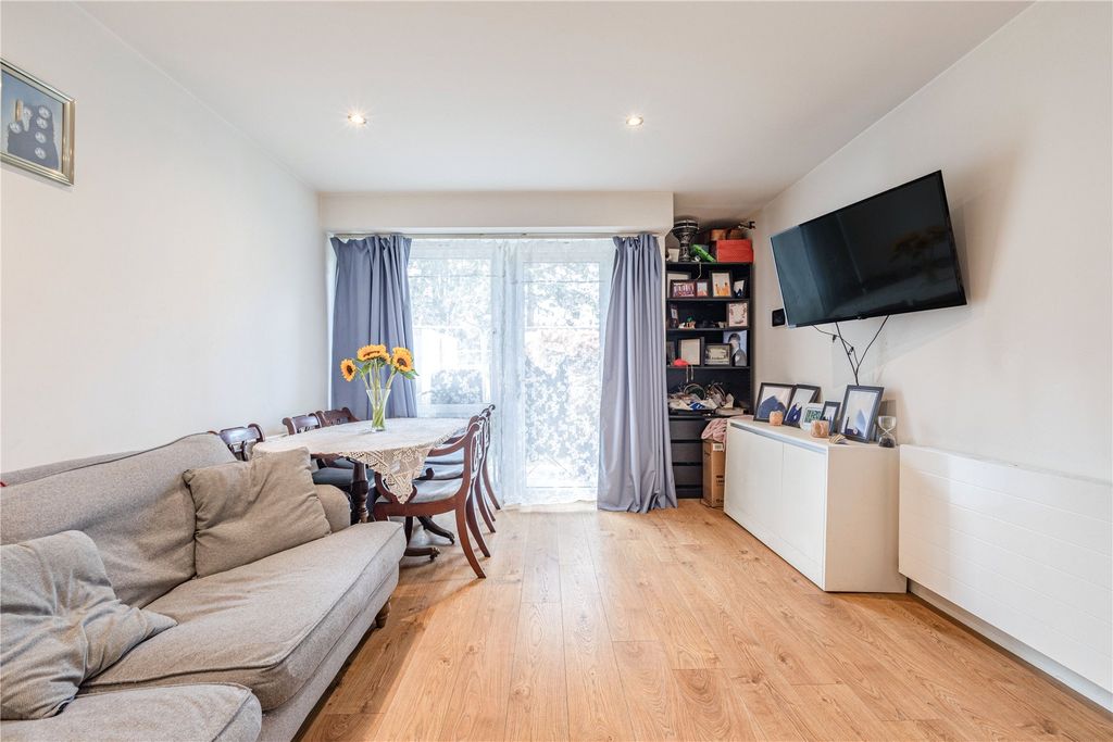 Property photo 3 of 10 Picture No. 08