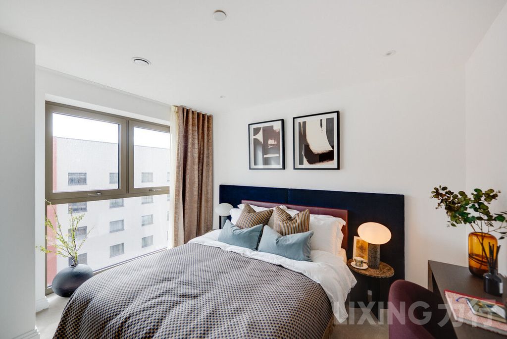 Property photo 3 of 8