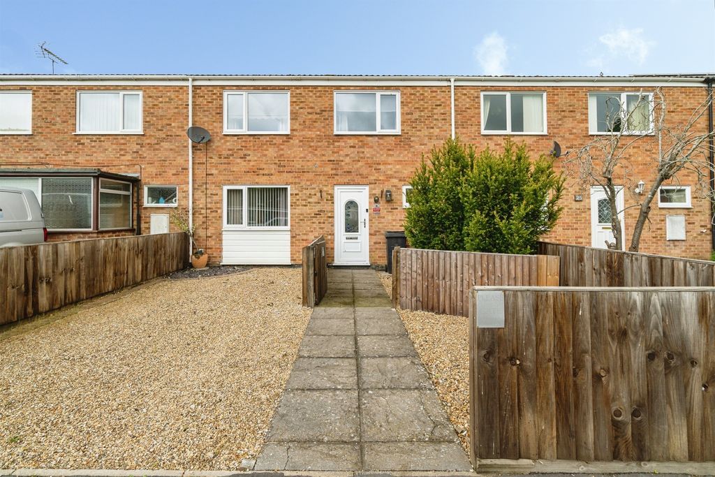 Property photo 1 of 40